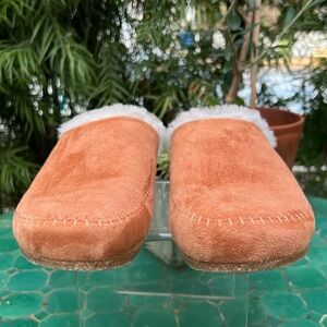 Jenni Kayne light brown/caramel tan Suede Slippers